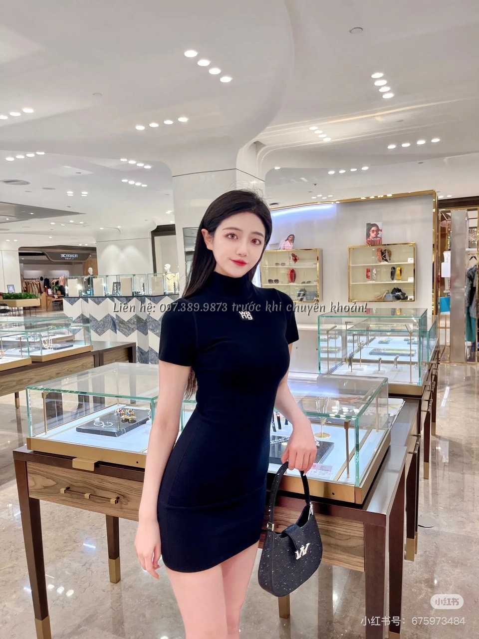 Ảnh THỜI TRANG VERA WANG ĐEN