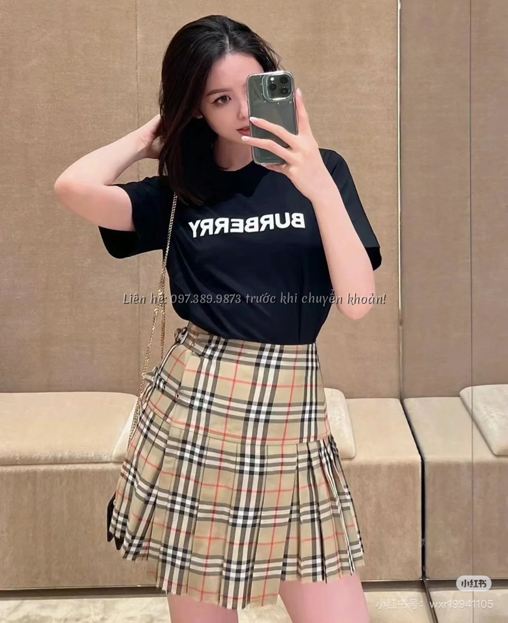 Ảnh THỜI TRANG BURBERRY VÀNG